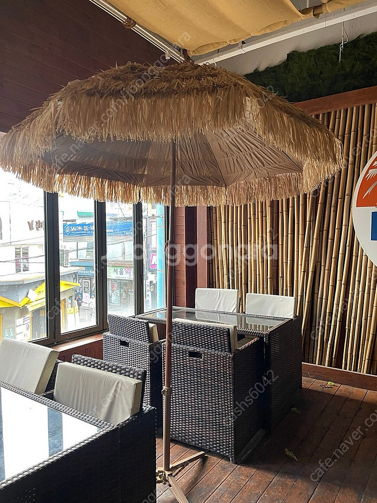 고퀄리티 야외용 라탄테이블 및 의자 세트 팝니다~--3